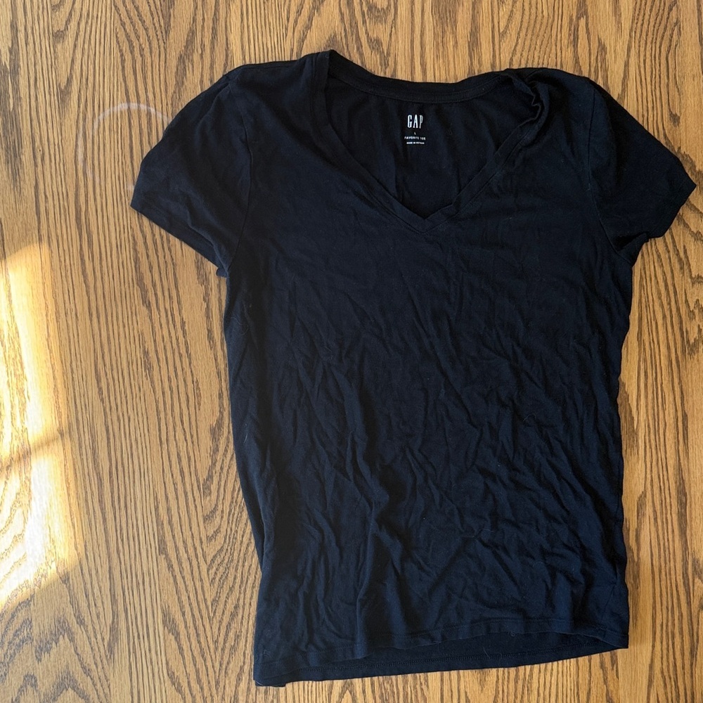 GAP Women's Classic Black Short Sleeve Tee